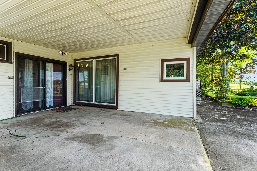 325 W Chicago Road Batavia Township, MI 49036