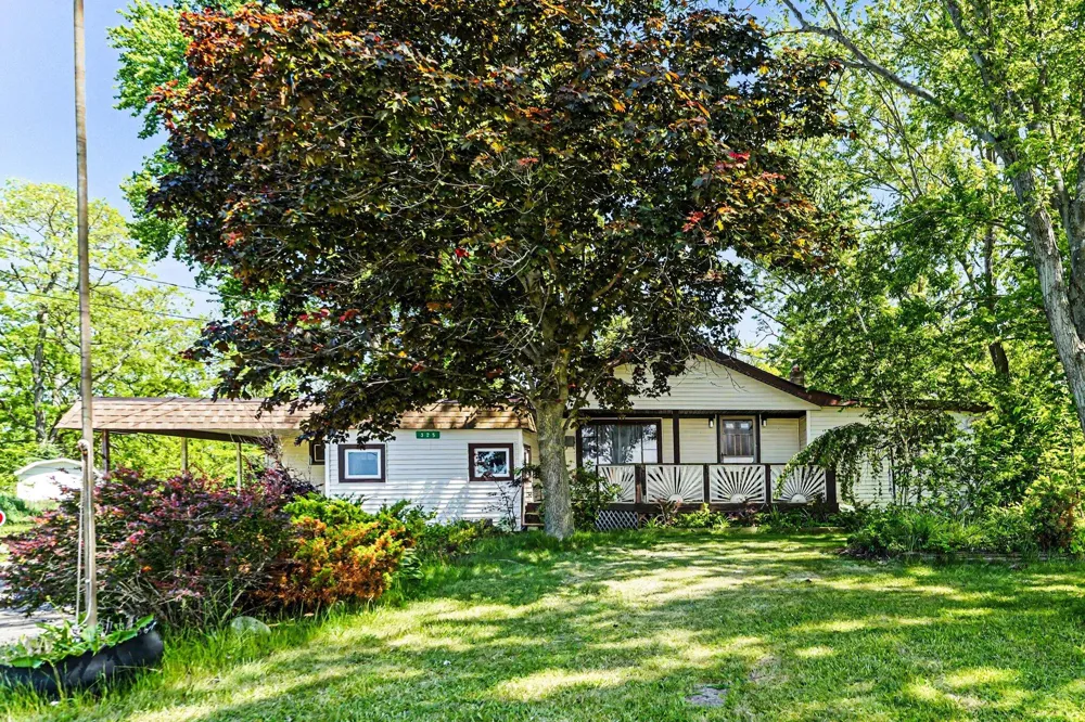 325 W Chicago Road Batavia Township, MI 49036