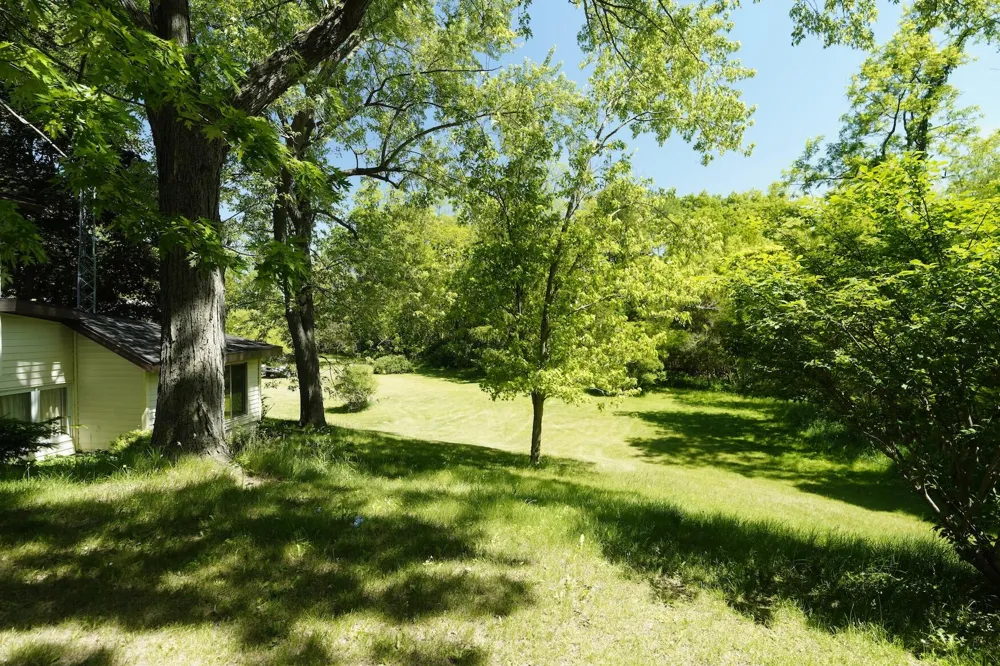 325 W Chicago Road Batavia Township, MI 49036