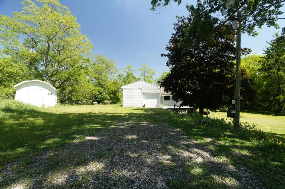 325 W Chicago Road Batavia Township, MI 49036