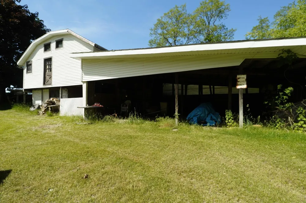 325 W Chicago Road Batavia Township, MI 49036