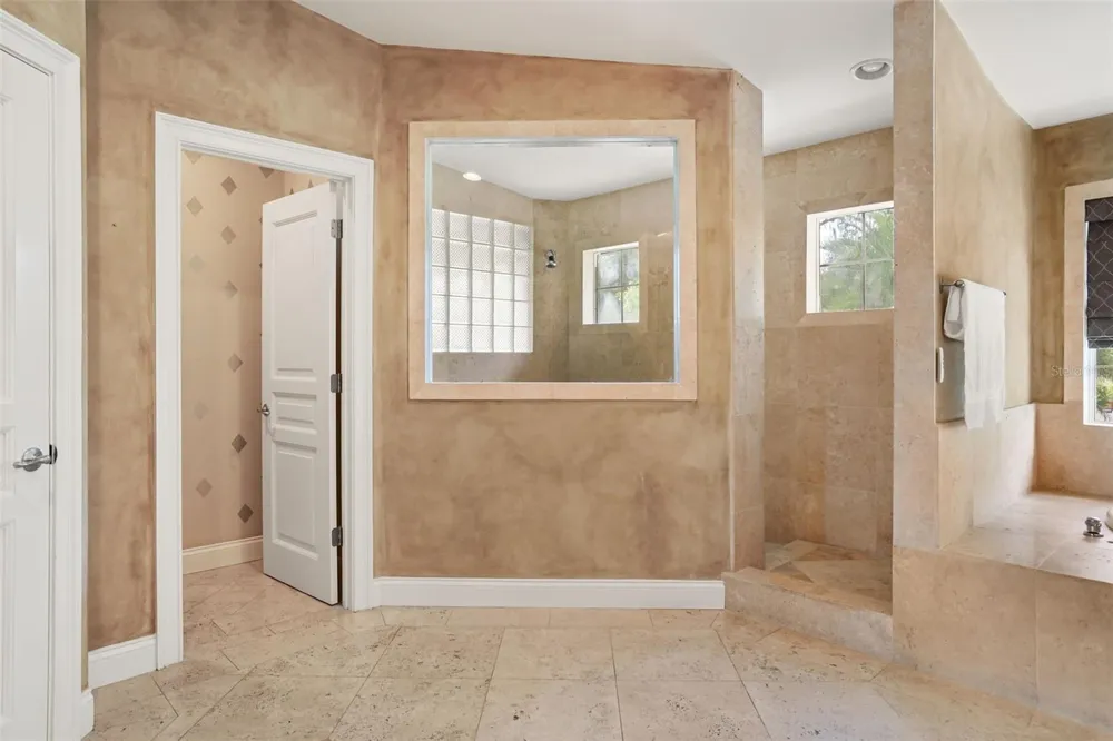 1166 LAKE SYBELIA Maitland, FL 32751