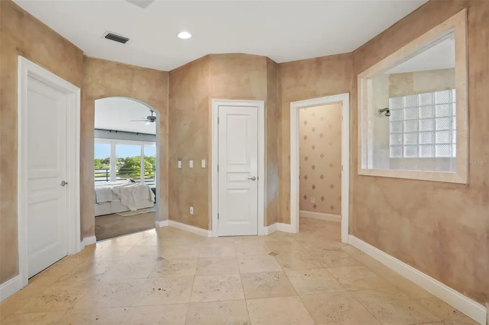 1166 LAKE SYBELIA Maitland, FL 32751