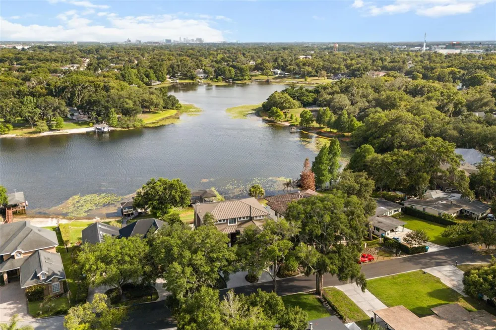 1166 LAKE SYBELIA Maitland, FL 32751