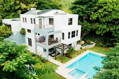PR 992 KM3.4 3 ST VILLAS DE LUQUILLO #D18