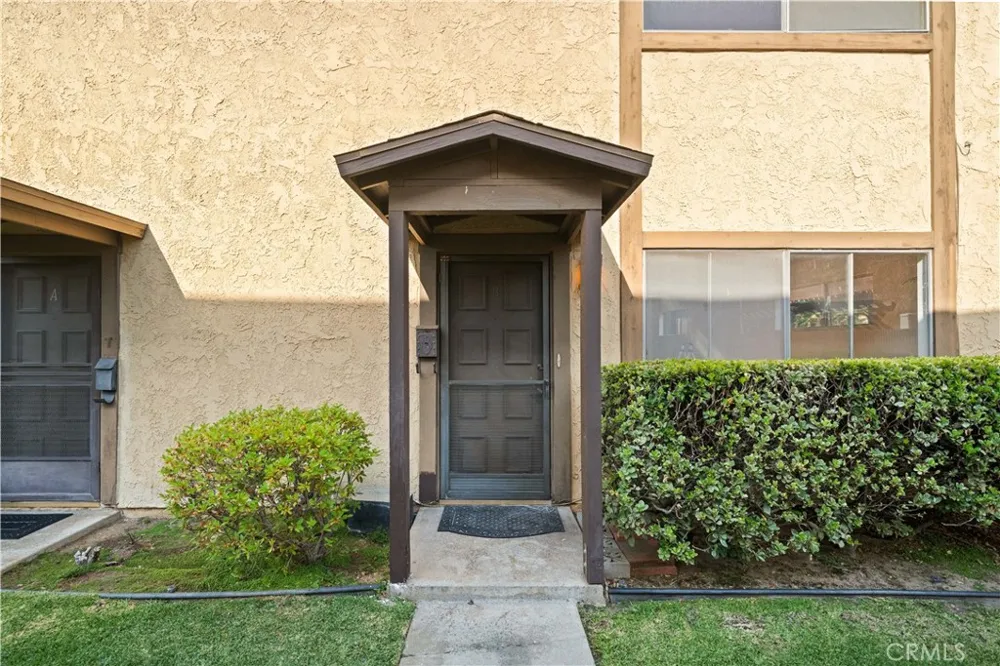 5422 McCulloch Avenue #B Temple City, CA 91780