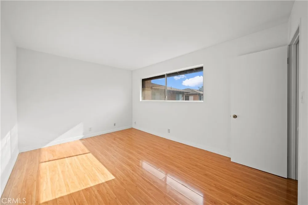 5422 McCulloch Avenue #B Temple City, CA 91780