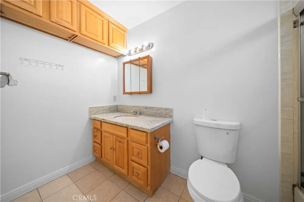5422 McCulloch Avenue #B Temple City, CA 91780