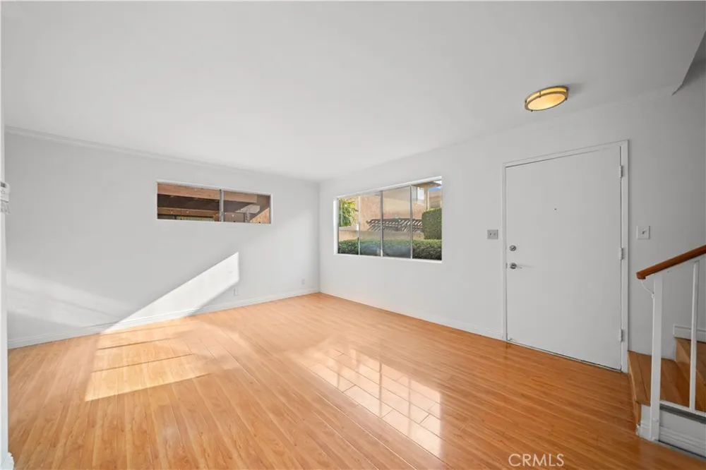 5422 McCulloch Avenue #B Temple City, CA 91780