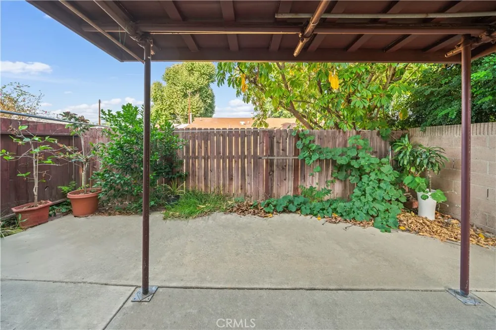 5422 McCulloch Avenue #B Temple City, CA 91780