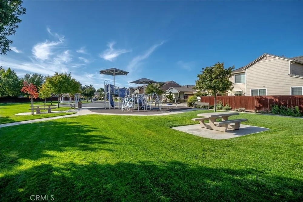 9111 Arbol Del Rosal Atascadero, CA 93422
