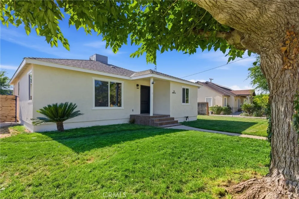 217 Garnsey Avenue Bakersfield, CA 93309