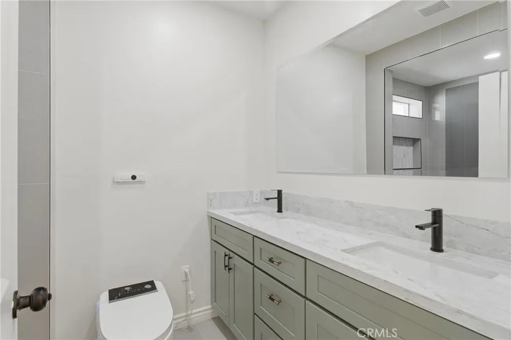 217 Garnsey Avenue Bakersfield, CA 93309