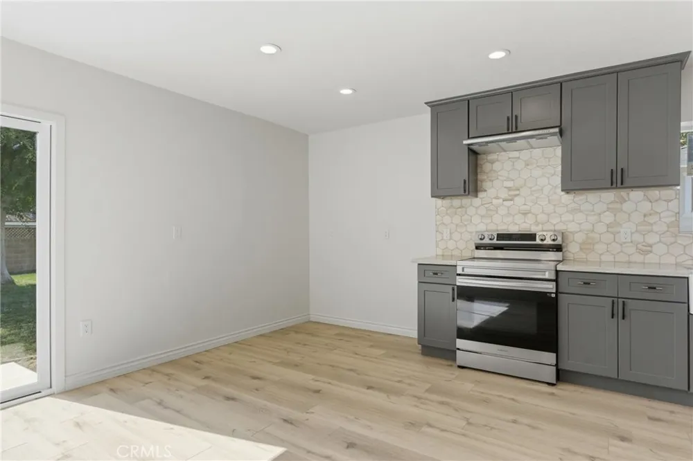 217 Garnsey Avenue Bakersfield, CA 93309