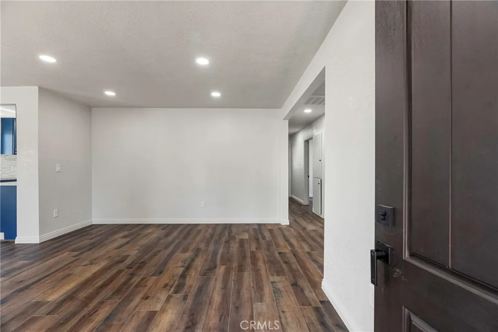 217 Garnsey Avenue Bakersfield, CA 93309