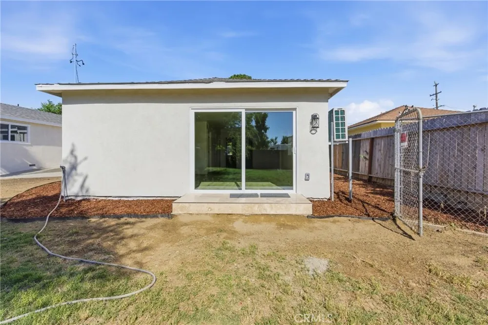 217 Garnsey Avenue Bakersfield, CA 93309