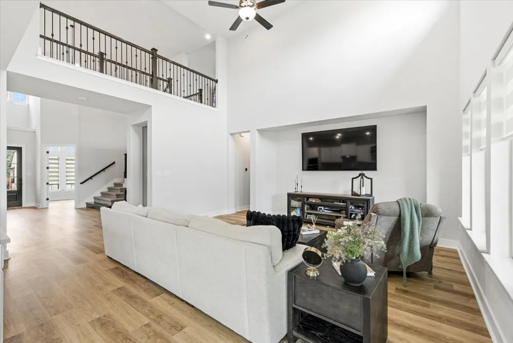 117 Peacevine Lane Liberty Hill, TX 78642