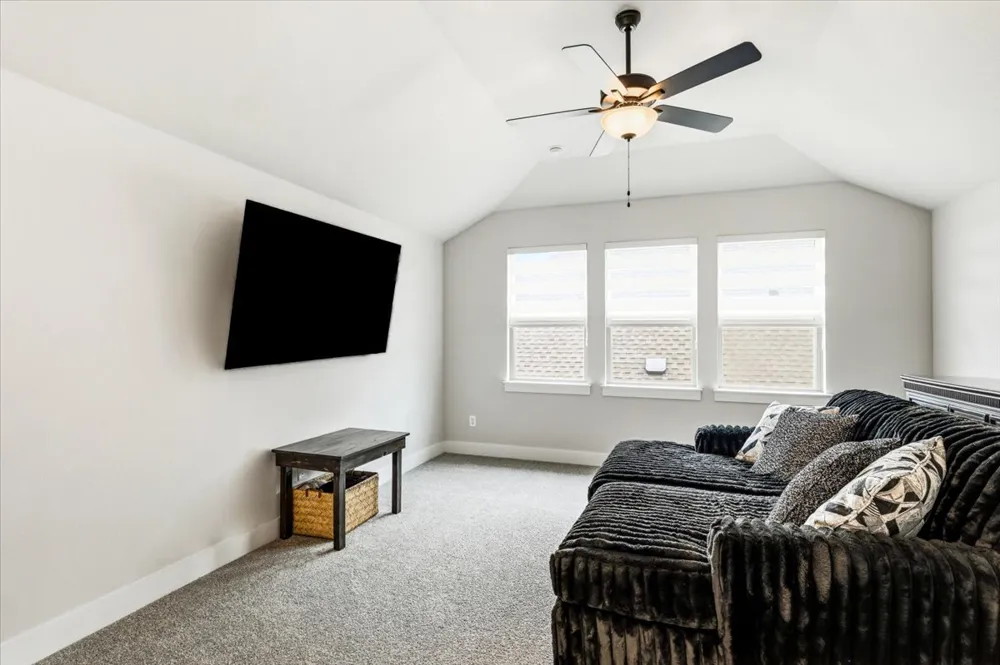 117 Peacevine Lane Liberty Hill, TX 78642