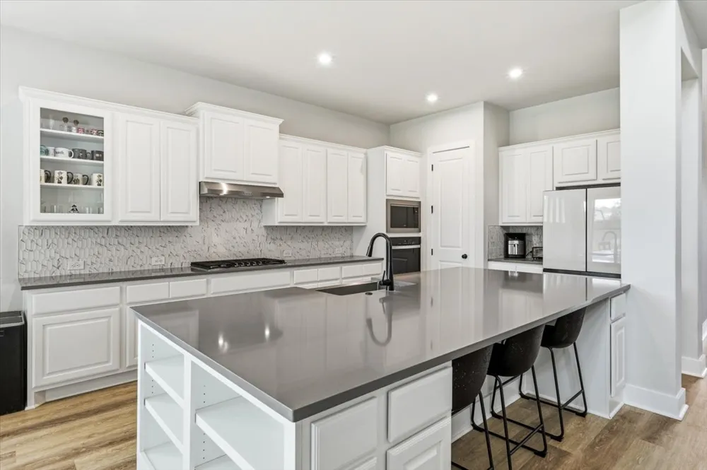 117 Peacevine Lane Liberty Hill, TX 78642
