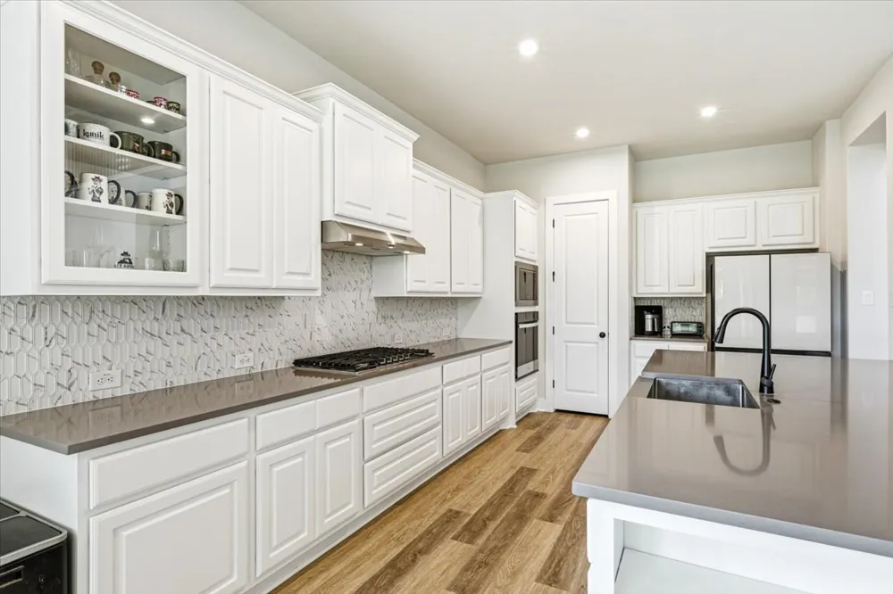 117 Peacevine Lane Liberty Hill, TX 78642