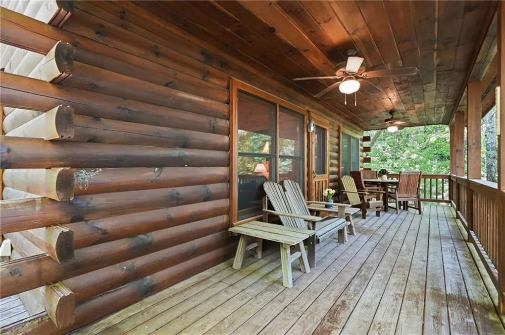 156 Dupont Drive Blue Ridge, GA 30513