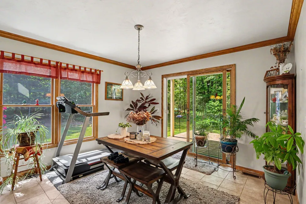 26805 Drape Road Lawton, MI 49065