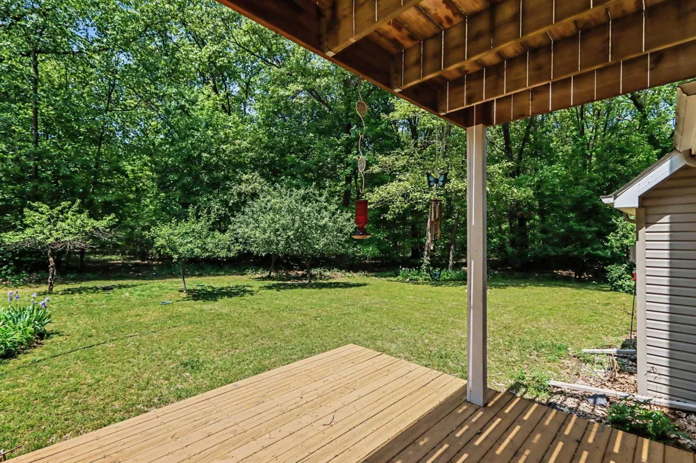 26805 Drape Road Lawton, MI 49065