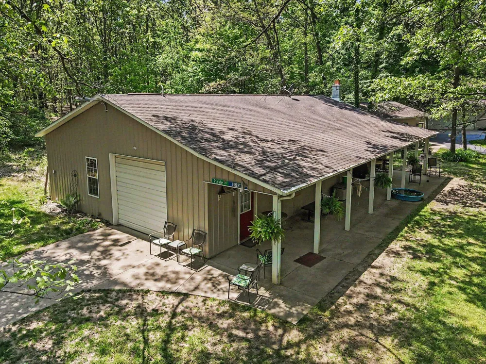 26805 Drape Road Lawton, MI 49065