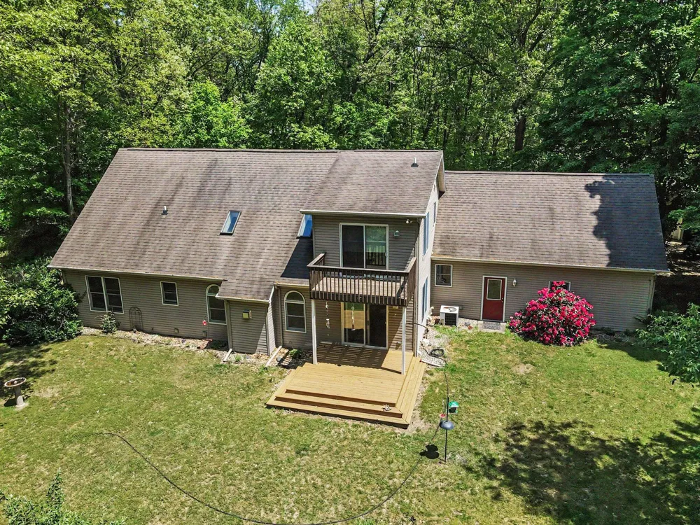 26805 Drape Road Lawton, MI 49065