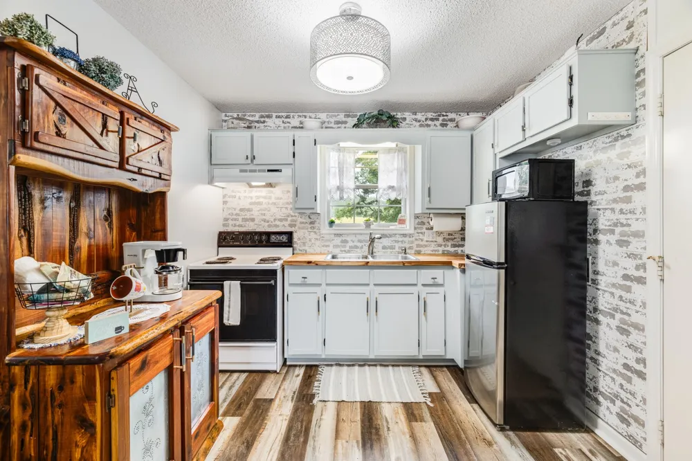 380 Webbs Camp Rd Walling, TN 38587