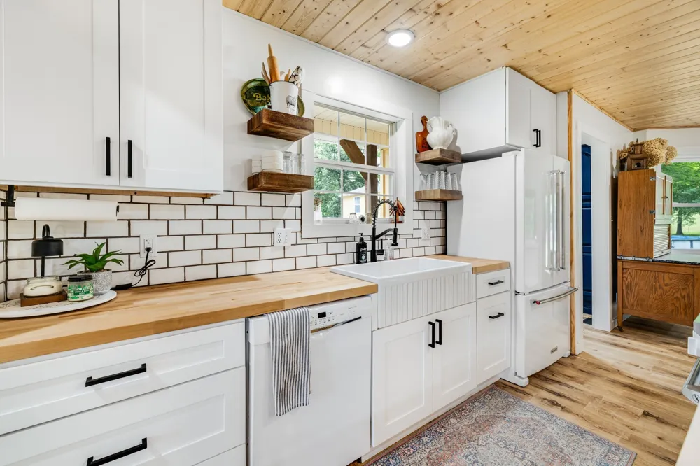 380 Webbs Camp Rd Walling, TN 38587
