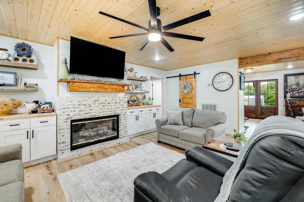 380 Webbs Camp Rd Walling, TN 38587
