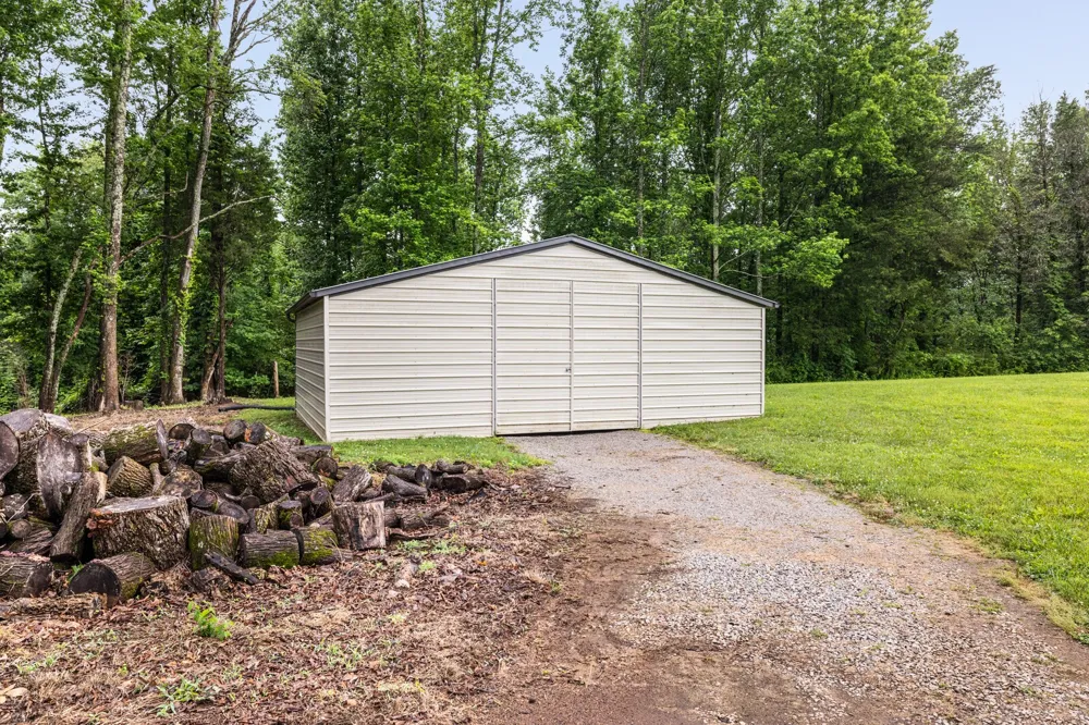 380 Webbs Camp Rd Walling, TN 38587