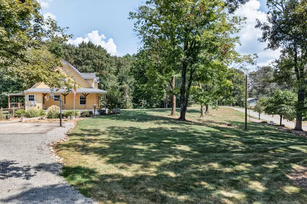 380 Webbs Camp Rd Walling, TN 38587