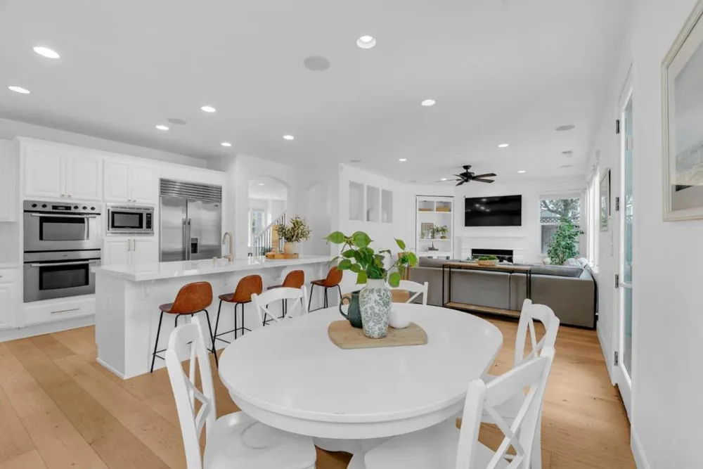16845 Zinfandel Circle Morgan Hill, CA 95037