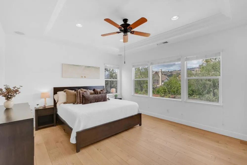 16845 Zinfandel Circle Morgan Hill, CA 95037