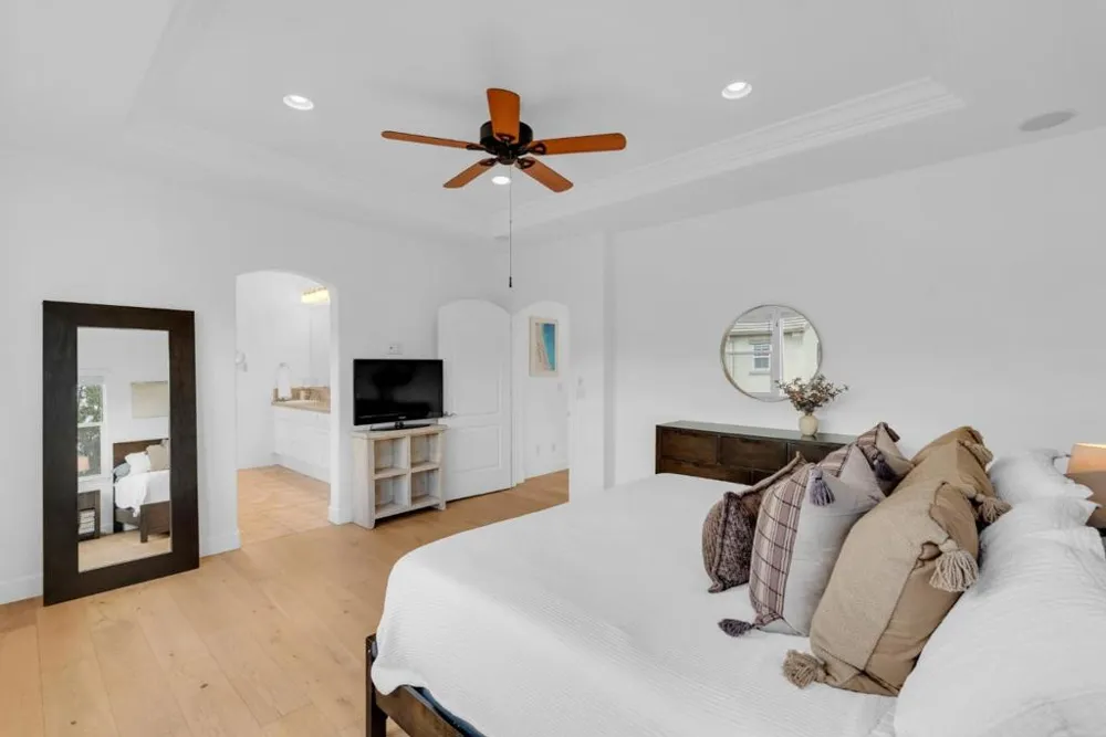16845 Zinfandel Circle Morgan Hill, CA 95037