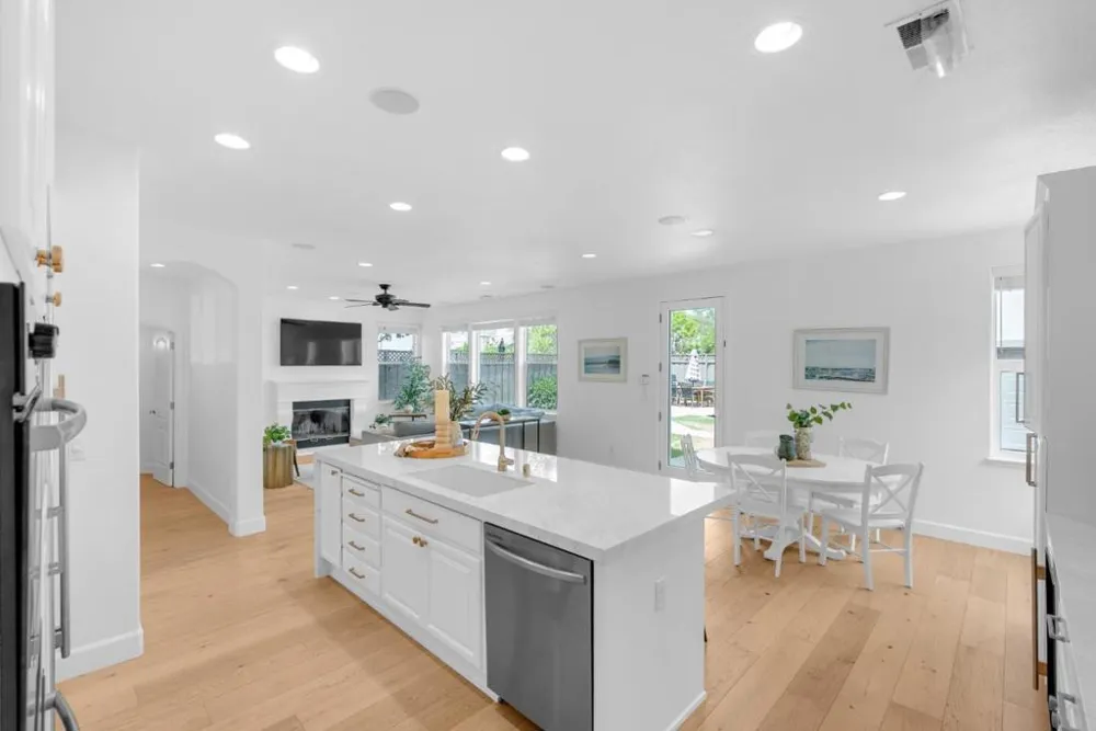 16845 Zinfandel Circle Morgan Hill, CA 95037