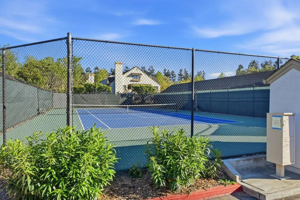 1941 Huxley Court San Jose, CA 95125