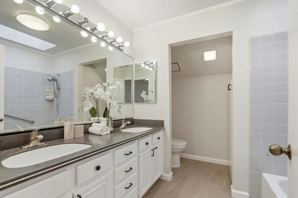 1941 Huxley Court San Jose, CA 95125
