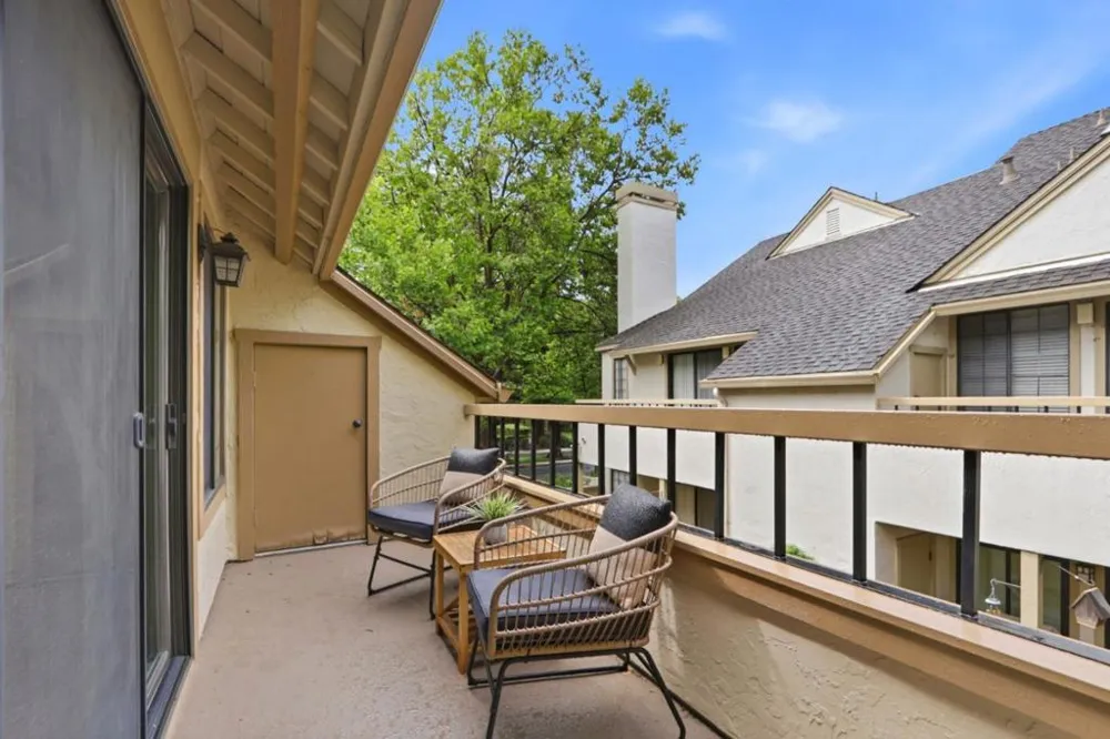 1941 Huxley Court San Jose, CA 95125