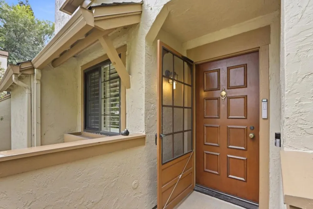 1941 Huxley Court San Jose, CA 95125