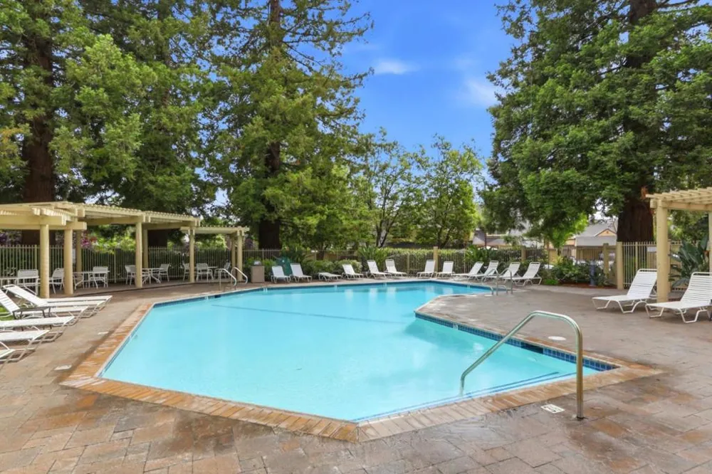 1941 Huxley Court San Jose, CA 95125