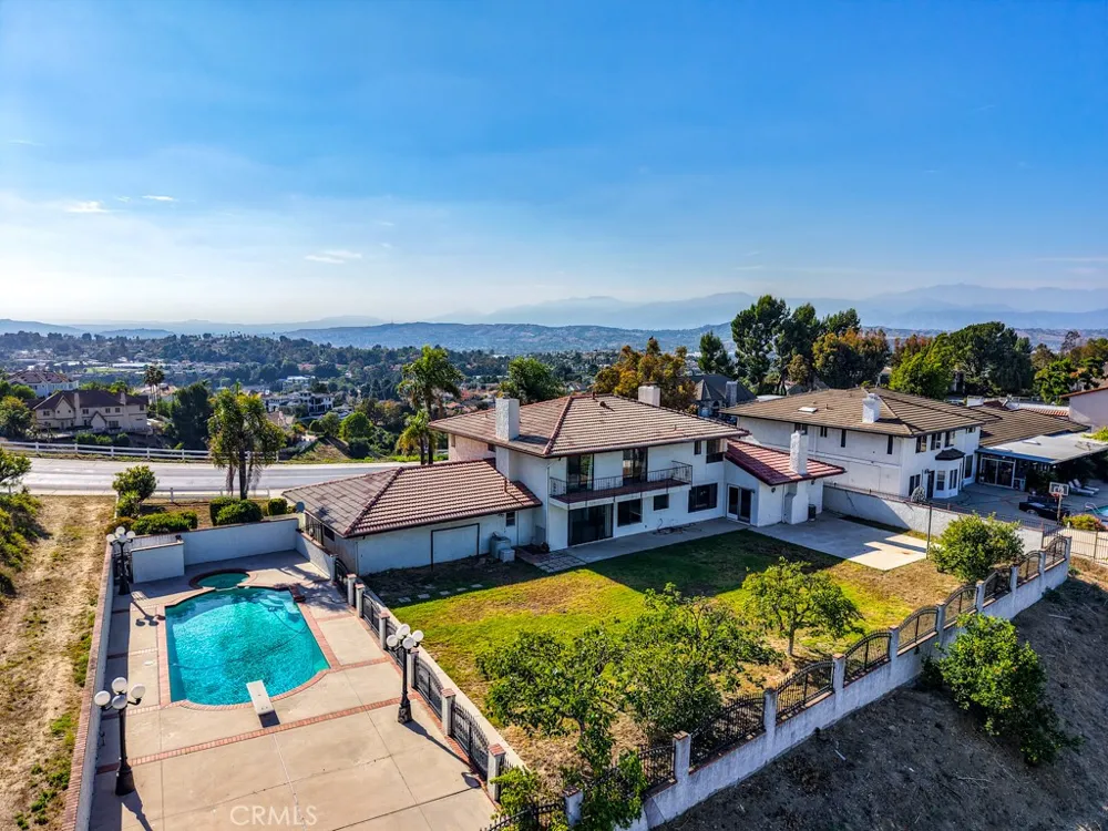 1736 Derringer Lane Diamond Bar, CA 91765
