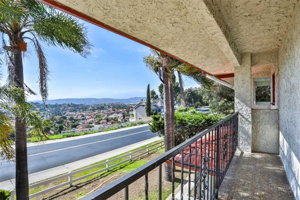 1736 Derringer Lane Diamond Bar, CA 91765