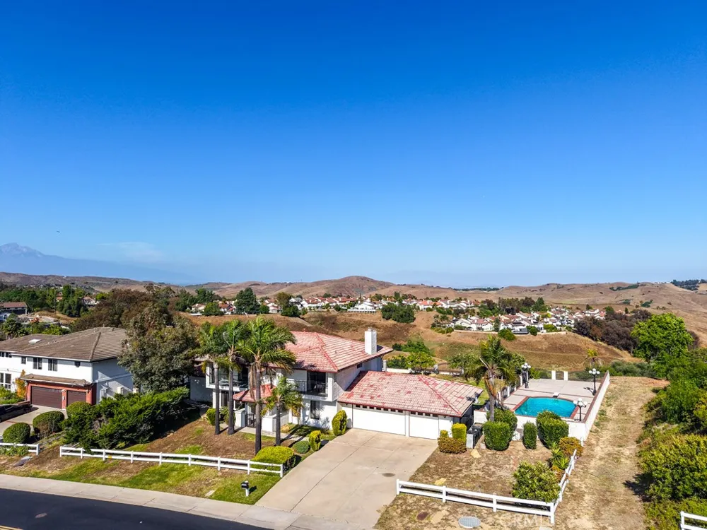 1736 Derringer Lane Diamond Bar, CA 91765