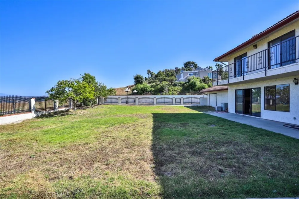 1736 Derringer Lane Diamond Bar, CA 91765