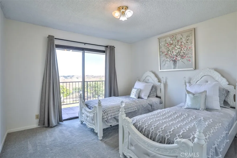 1736 Derringer Lane Diamond Bar, CA 91765