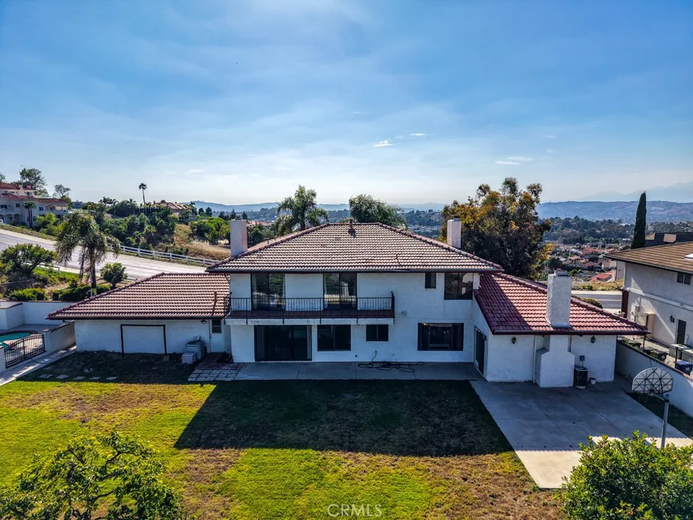 1736 Derringer Lane Diamond Bar, CA 91765