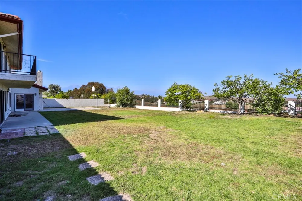1736 Derringer Lane Diamond Bar, CA 91765
